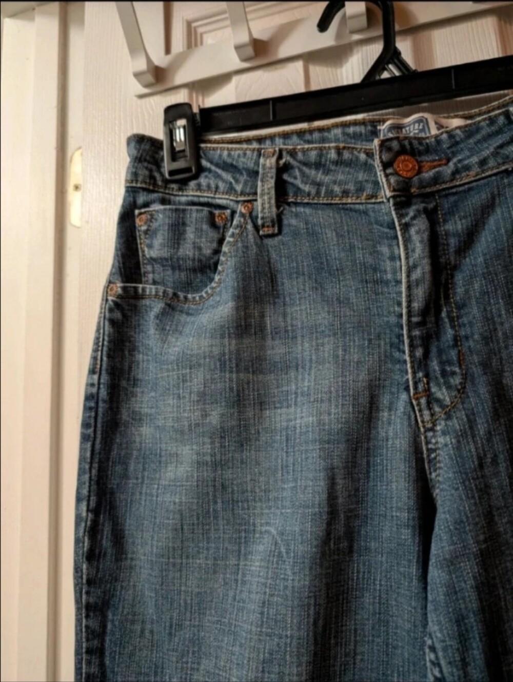 Levi Strauss Signature Women's Bootcut Jeans Size 12 Short Medium Wash Stretch - Picture 6 of 14